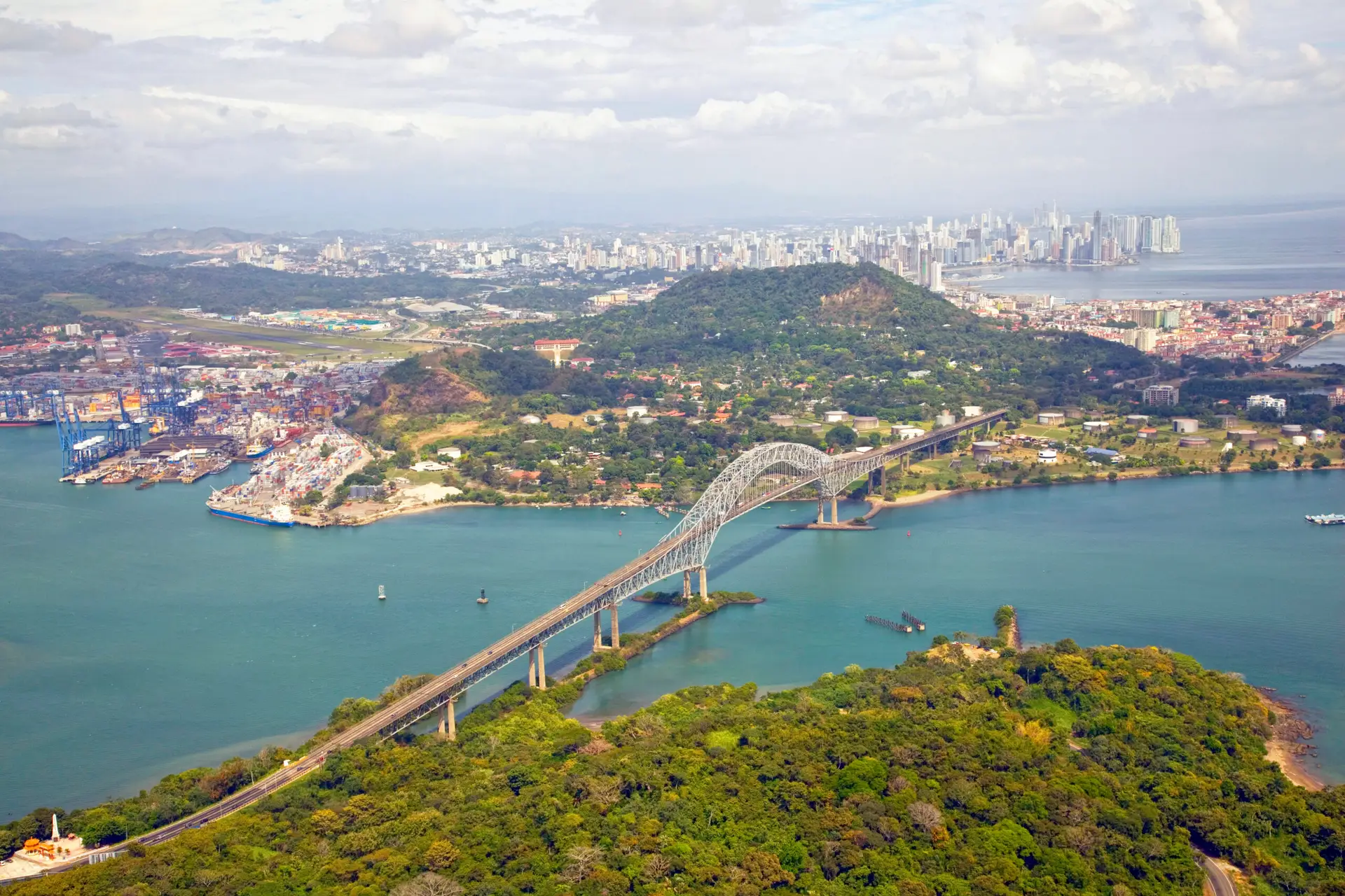 Dental Crown in Panama City