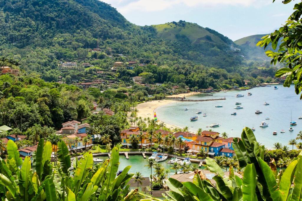 Brazil: Rio de Janeiro: Angra dos Reis Boat Tour with Lunch — Medical Tourism Package in Brazil
