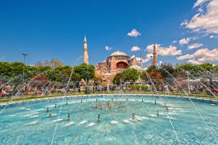 Turkey: Best of Istanbul Tour with Hagia Sophia Tickets — Medical Tourism Package in Turkey