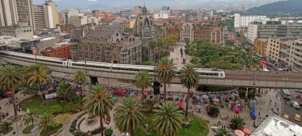Colombia: Medellin: City Tour — Medical Tourism Package in Colombia