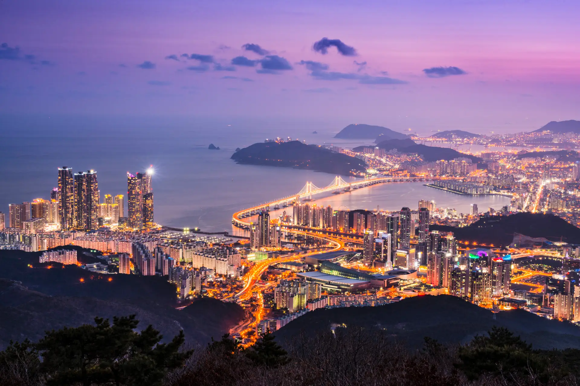 Eyelid Surgery (Blepharoplasty) in Incheon, South Korea by Elite Plastic Surgery