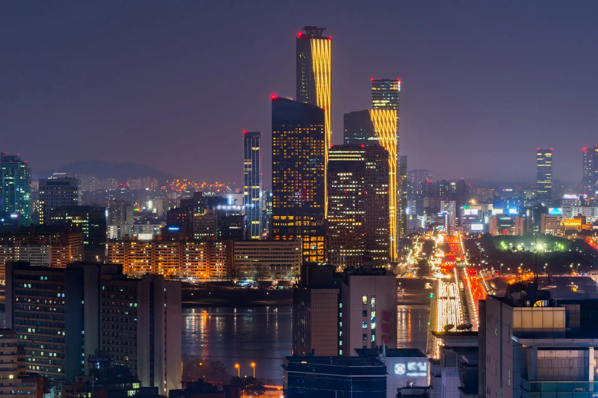 Eyelid Surgery (Blepharoplasty) in Incheon, South Korea by Elite Plastic Surgery