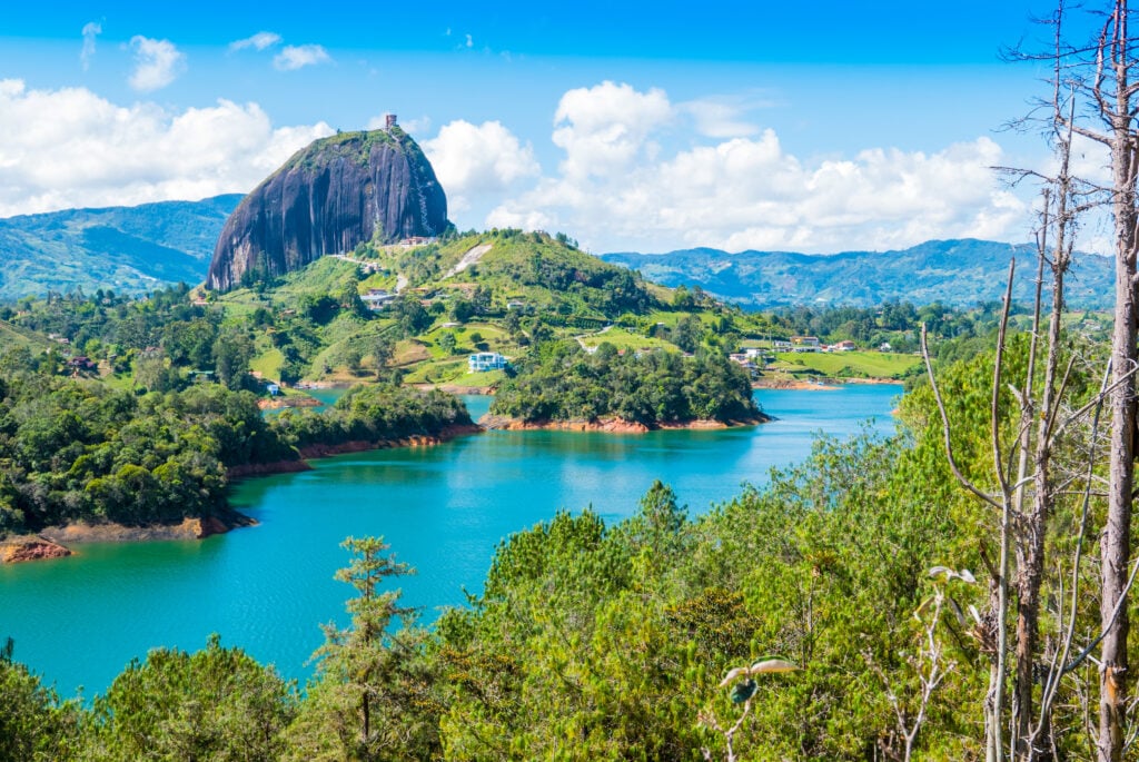 Colombia: Medellin: Guatape Tour — Medical Tourism Package in Colombia