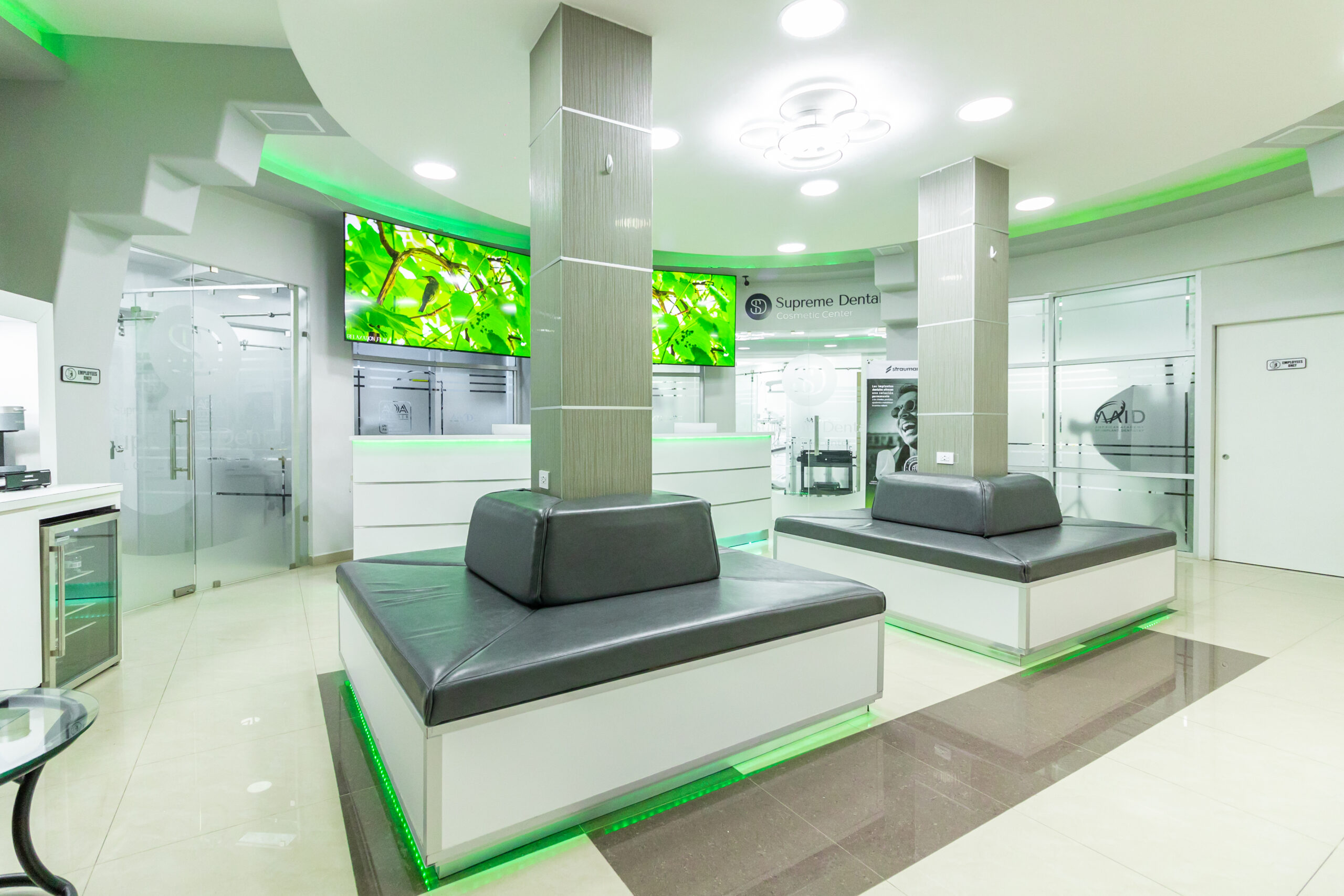 Dental Crowns in Los Algodones, Mexico by Supreme Dental Clinic