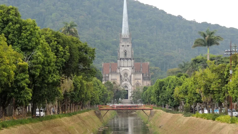 Brazil: Rio de Janeiro: Private Customizable City Sightseeing tour of Petropolis – The Imperial City — Medical Tourism Package in Brazil