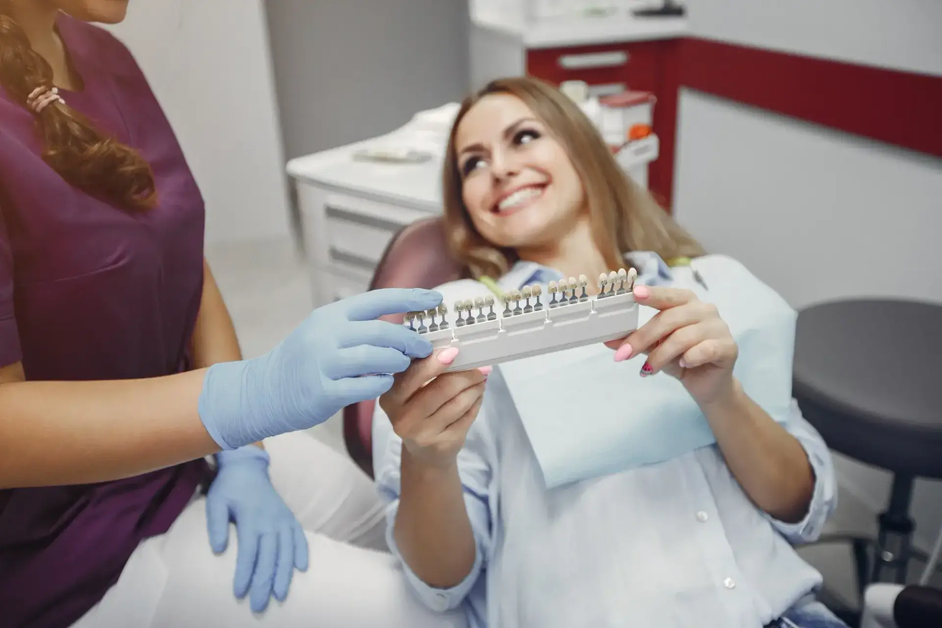 Porcelain Veneers in Colombia Cost