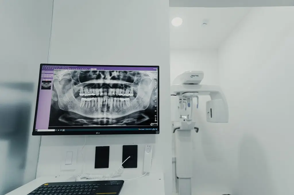 aesthetic dental clinic