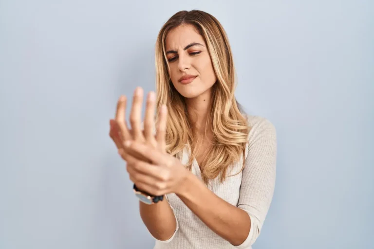 How Much is Carpal Tunnel Surgery Without Insurance? — Medical Tourism Guide in Costa Rica