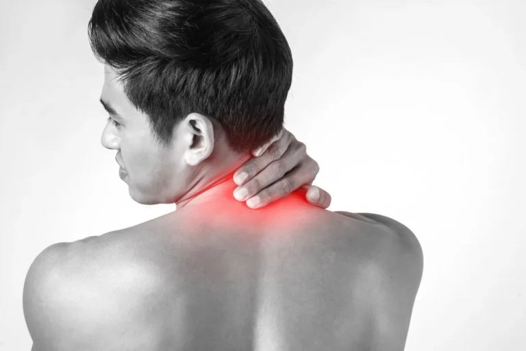 Neck and Cervical Treatment with Stem Cells in Medellín, Colombia by StemCell Colombia