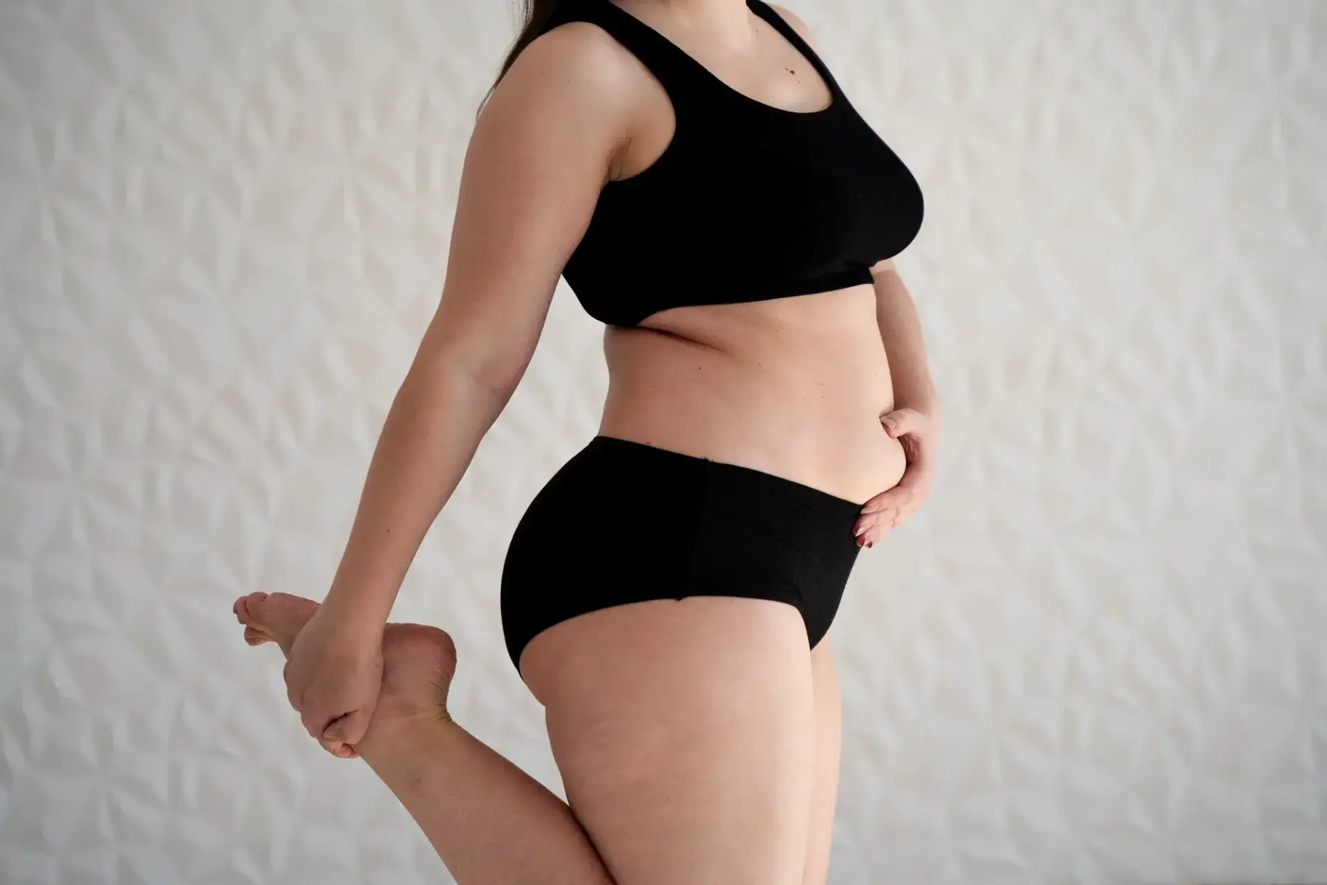 Mommy makeover in Colombia cost