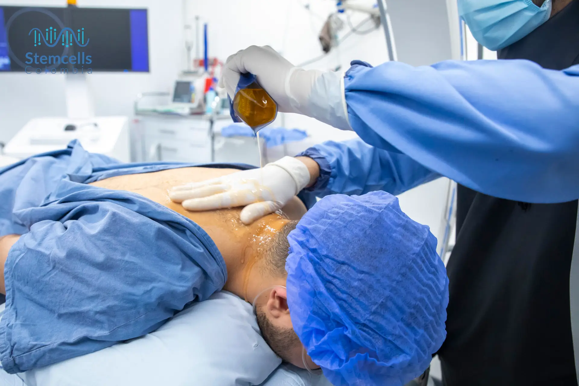 Elbow Treatment with Stem Cells in Medellín, Colombia by StemCell Colombia