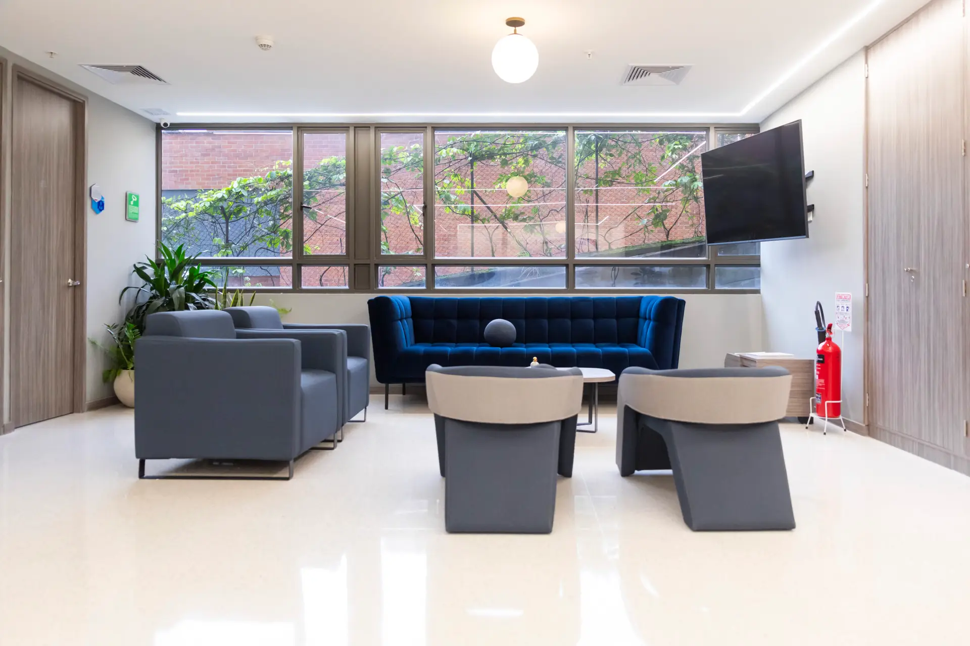 Elbow Treatment with Stem Cells in Medellín, Colombia by StemCell Colombia