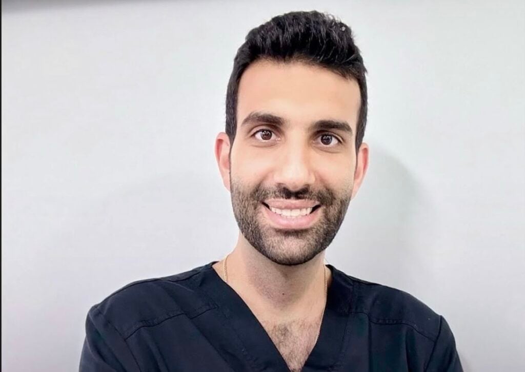 Dr. Aria Alexander Ravery Morovati — Orthopedics Clinic in Costa Rica