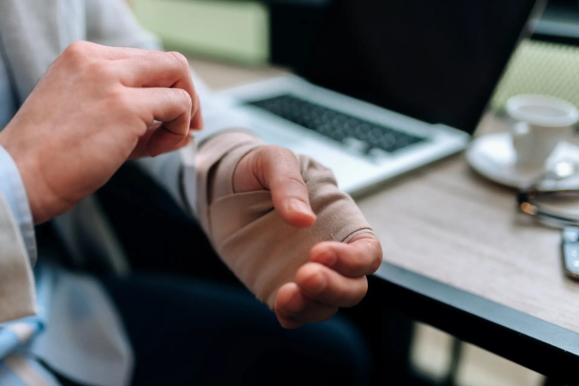 Carpal Tunnel Release in San José, Costa Rica by Dr. Aria Ravery — Procedure Gallery Photo