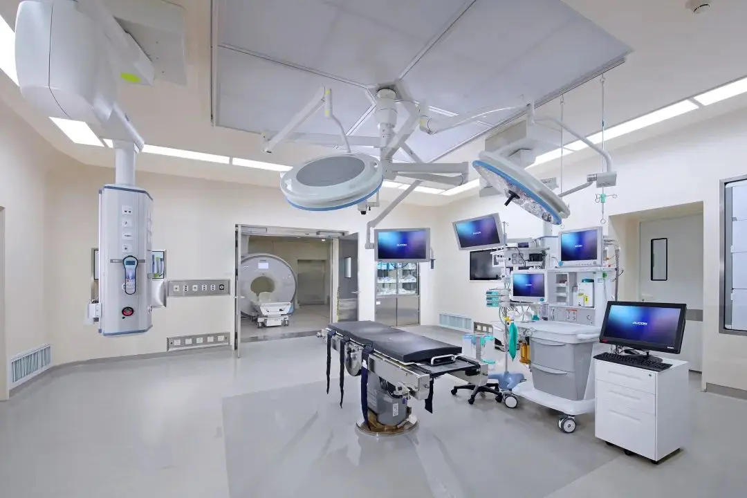 Extracorporeal Shock Wave Lithotripsy in Xiamen, China by Xiamen Humanity Hospital — Procedure Gallery Photo
